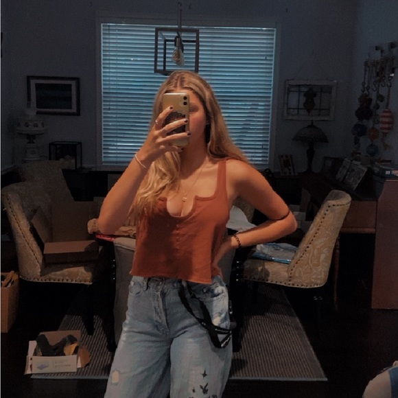 Meet your Posher, Madeleine - Picture 3 of 10